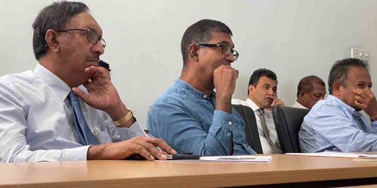 අනුර යාපාත් චන්දිමට එකතු වෙයි! සජිත්ගේ රැස්වීමට සහභාගී වෙන්න විපක්ෂනායක කාර්යාලයට එයි!