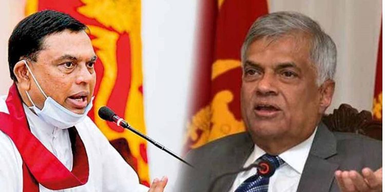 බැසිල් 21 ගැන කතා කරන්න මන්ත්‍රීවරු 14ක් එක්ක අගමැති හමුවෙයි! ජනපති දන්නෙත් නෑ! අගමැති දන්නෙත් නෑ! 21ට අයිතිකාරයෙක් නැති වෙයි! තීන්දුවක් නැතිවම රැස්වීම අවසන් වෙයි! EXCLUSIVE