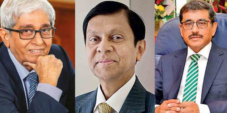 ලක්ෂ්මන් දවසට බිලියන 2.2ක් අච්චු ගැහුවා! කබ්රාල් දවසට බිලියන 2.2ක් අච්චු ගැහුවා! නන්දලාල් දවසට බිලියන 4.3ක් අච්චු ගහලා! මහබැංකුවේ සල්ලි අච්චු ගැහිල්ල පුරුද්දට යයි!