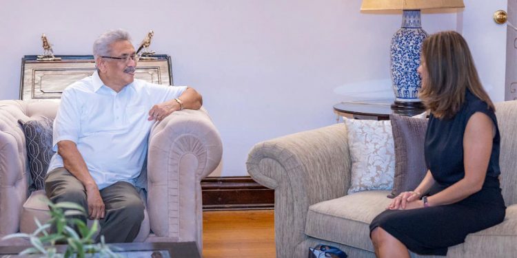 අමෙරිකානු තානාපතිවරිය අද සවස ජනපති මැදුරට ඇවිත් ජනාධිපති මුණගැහෙයි!