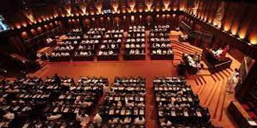විදුලි පනතට විපක්ෂයේ විරෝධය! ආණ්ඩුවේ කොටසකුත් විරුද්ධයි! විරෝධය මැද කංචන පනත ගේන්න තීන්දු කරයි!