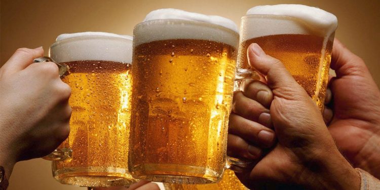 බොන්න තිබ්බ බාධා රනිල් ඉවත් කරයි! ලියාපදිංචි හෝටල්-රෙස්ටූරන්ට්-නවාතැන් පොළවල දැන් බියර්-මෘදු මත්පැන් විකුණන්නත් පුලුවන්! බොන්නත් පුලුවන්!