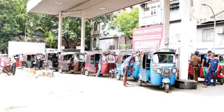 අපිට ගණන් පෙන්නන, තෙල් ගණන් හදන්නෙ මෙහෙමයි…