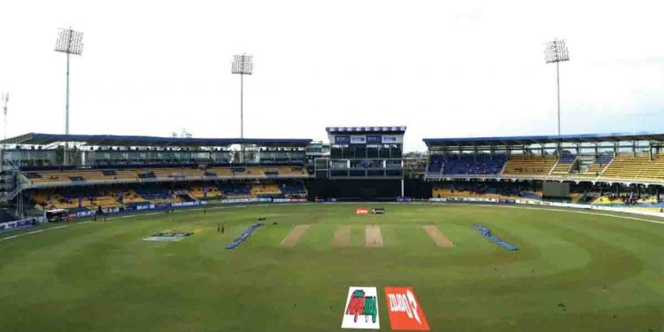 රෑට බෝල ගහන්න මාස 6න් හදපු ඛෙත්තාරාම ක්රීඩාංගණයේ ඔබ නොදත් කතාව…