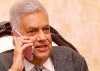 ඩලස්ට-සජිත්ට-අනුරට-මහින්දට-මෛත්‍රීට රනිල් එකට වැඩ කරන්න ආරාධනා කරයි! (VIDEO)
