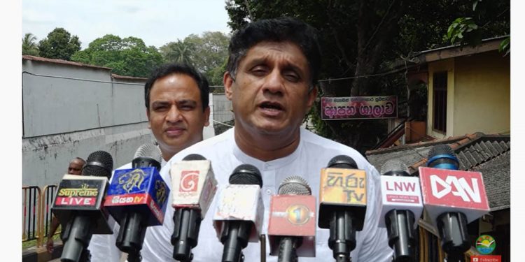 සජිත් අදත් වැලිකඩට යයි! රන්ජනුත් බලාපොරොත්තුවෙන් සිටින ‘පූර්ණ’ නිදහස දෙන ලෙස ඉල්ලයි! (VIDEO)