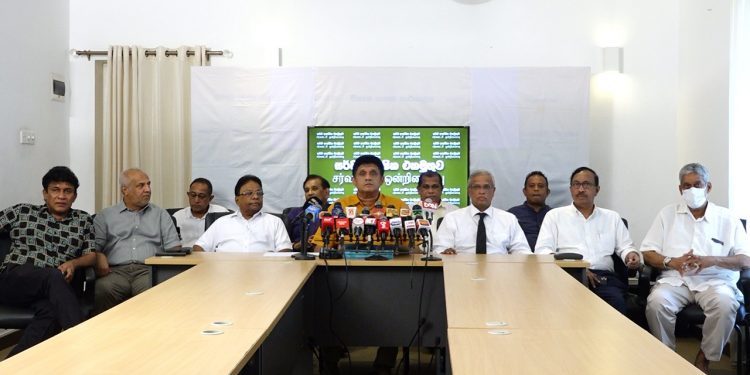 ගෝල්ෆේස් ප්රහාරය නිසා දැවැන්ත විපක්ෂ එකමුතුවක් හැදෙයි! සජිත් සමග සියලු දෙනා එකට වාඩිවෙයි! (VIDEO & PHOTOS)