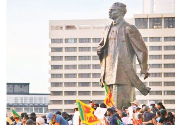 ගෝල්ෆේස් එකේ මීටර් 50ක තහනම් කලාපයක්! උසාවියෙන් නියෝගයක් දෙයි!