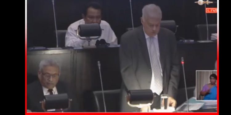 ගෝඨා ඉදිරියේ තියාගෙන ‘ගෝඨා ගෝ හෝම්’ කියමින් විපක්ෂය සභාව ඇතුළේ කළ විරෝධයේ වීඩියෝව එළියට එයි! (VIDEO)