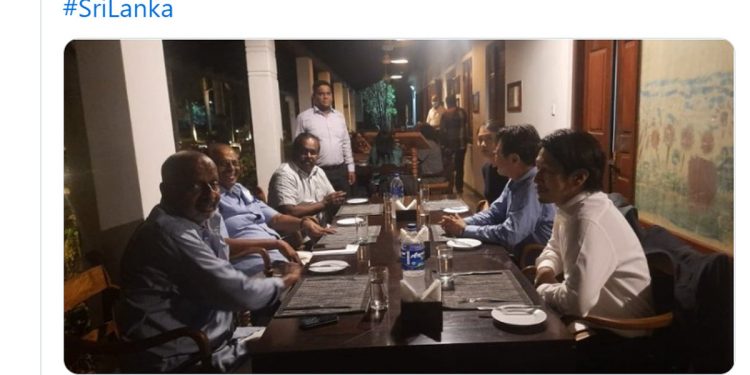 මේ වෙලාවේ ලංකාවට ආධාර දීලා වැඩක් නෑ! හරියට කළමනාකරණය කරන්නේ නෑ! පස්සෙ බලමු! ජපාන තානාපති කෙළින්ම කියයි!