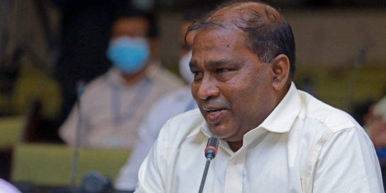රනිල් එක්ක ඔට්ටු වෙන්න වෘත්තීය සමිති සැරසෙයි! පුළුල් එකමුතුවකට සූදානම් වෙයි! (VIDEO)