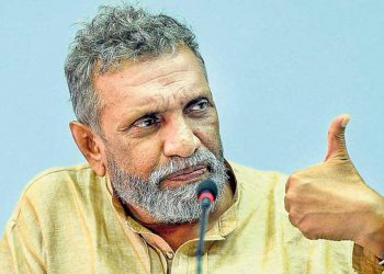 ජනාධිපති-පාර්ලිමේන්තු ජනවරම් දෙකම දැන් ඉවරයි! වහාම මහජන්දයක් තියලා අලුත් ජනවරමකට ඉඩදෙන්න! හිටපු මැකො මහින්දත් මහජන්දයක් ඉල්ලයි!