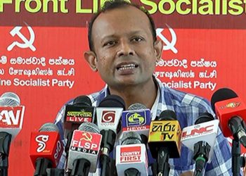 ගෝල්ෆේස් එකට පහර දුන් සියලු දෙනාම දේශීය අධිකරණය හා ජාත්‍යන්තර අධිකරණය හමුවට රැගෙන එන්න පෙරටුගාමීන් තීන්දු කරයි! සම්බන්ධ වූ සියලු දෙනාම හෙළිදරව් කළ යුතුයි! දඬුවම් කළ යුතුයි! (VIDEO)