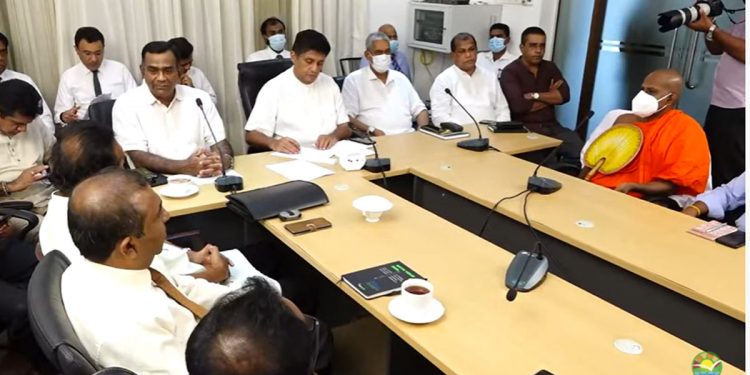 ජනතා ප්රශ්න පාර්ලිමේන්තුව තුළට ගෙන ගිහින් විසදුම් සොයන අලුත් මෙහෙයුමකට සජබෙ මුලපුරයි! (VIDEO)