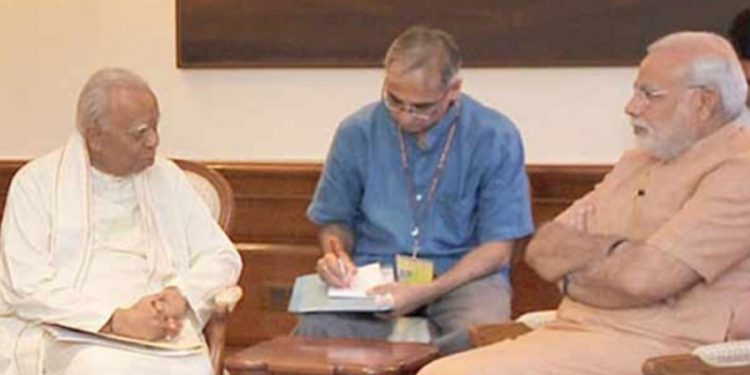 සම්බන්ධන්ට මෝඩි කතා කළ පුවත පට්ටපල් බොරුවක්! සුමන්තිරන් ප්‍රකාශයක් කරයි!