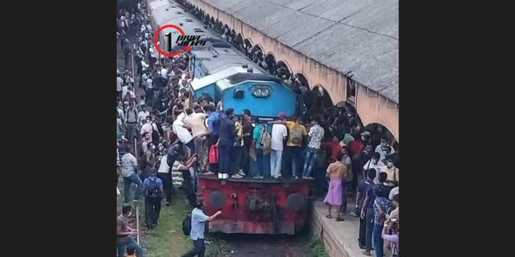 කෝච්චි ස්ට්රයික්! අද මිනිස්සු වැඩ ඇරිලා ගෙවල්වලට ගියේ මෙහෙමයි!