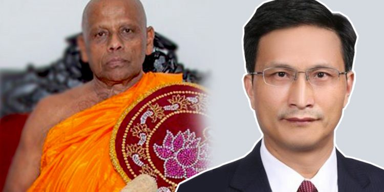 චීන තානාපති මල්වතු මහනාහිමි මුණගැහෙන්න මහනුවරට යයි! ඉන්දීය තානාපති යන්න හිටපු මහනුවර ගමන හදිසියේම කැන්සල් කරයි!