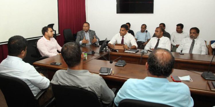 නාමල් යළි වැඩ පටන් ගනී! පොහොට්ටුවේ ඉංජිනේරු පෙරමුණ මුණගැහෙයි!