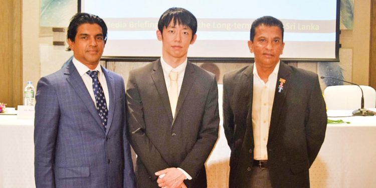 නිපොන් පරිත්යාග පදනමෙන් රොෂාන් මහානාම මහතාගේ සමාජ සත්කාරයන්ට සහයෝගය…