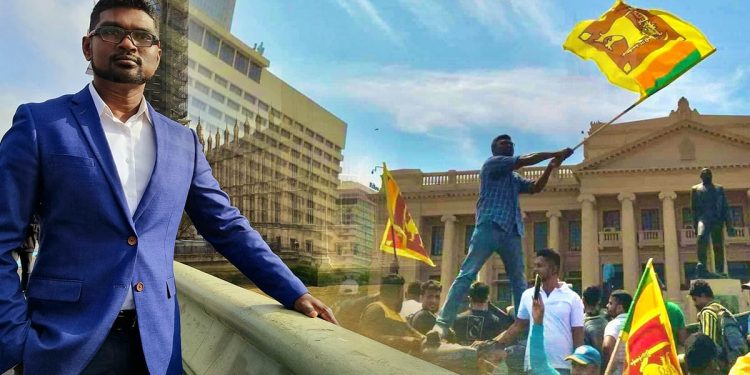 කවුද මේ පැතුම් කර්නර්?