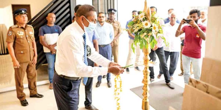 රොසෙල්හි 75 වැනි සංකල්ප ප්‍රදර්ශනාගාරය කල්මුණේදී විවෘත වූ වගයි…