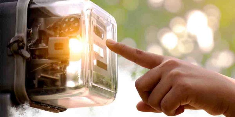 ජීවිතේම ෂෝට් වුණ කරන්ට් බිලේ අවනඩුව…