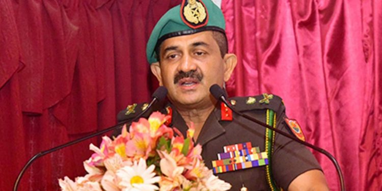 හදිසි තත්ත්වයට මුහුණ දෙන්න හමුදාපති හමුදාව කැඳවයි!