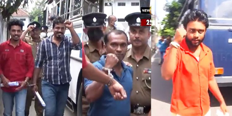 රනිල් තිතක් තියන්න හැදුවට අරගලයට අපි තිබ්බේ කොමාවක්! ඔහොම යමු! නිහතමානී ආණ්ඩුවක් හදලා තමයි පස්ස බලන්නේ! ‌යළි එළියට බැස්ස අරගලකරුවන් පොලීසියට අරන් යද්දී කියපු කතා! (VIDEO)