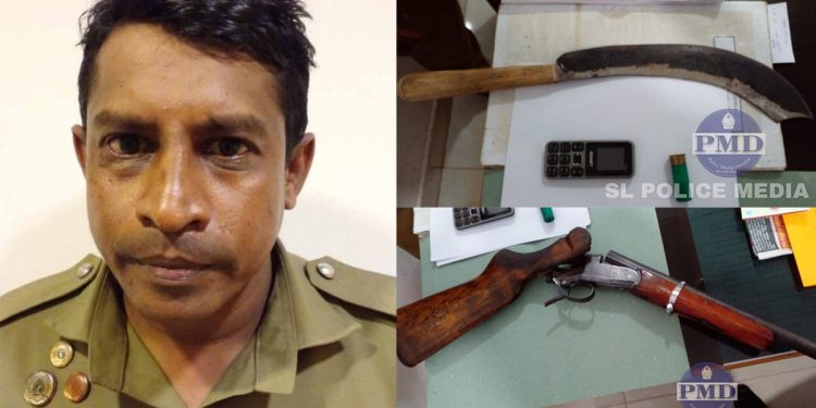 ආයුධ ගත් දෙන්නෙක් තඹුත්තේගම බැංකුවට ආ ව්‍යාපාරිකයාගෙන් ලක්ෂ 223ක සල්ලි කොල්ලකයි! සිද්ධිය දුටු වීර පොලිස් නිලධාරියෙක් තනිවම සටන් කොට දෙන්නාවම මෙල්ල කර සල්ලිත් බේරගනී! වෙඩි තිබ්බත් වාසනාවට පත්තු වෙලා නෑ! (VIDEO & PHOTOS)