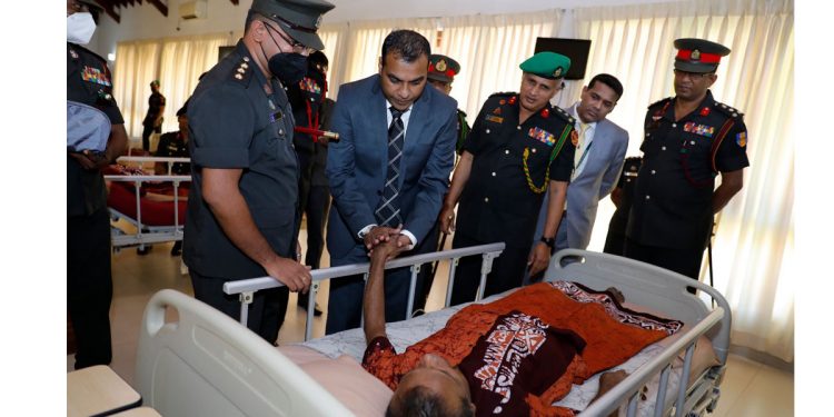 රාජ්‍ය ආරක්ෂක ඇමැති වැඩ බාර අරන් ඉස්සෙල්ලාම ගිය තැන! ‘මිහිඳු සෙත් මැදුර’! (PHOTOS)