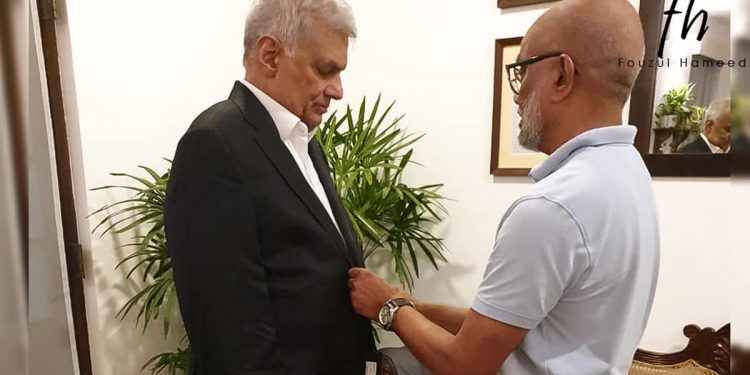 රනිල්ට අන්දවන කෙනා පළමුවරට එළියට එයි!