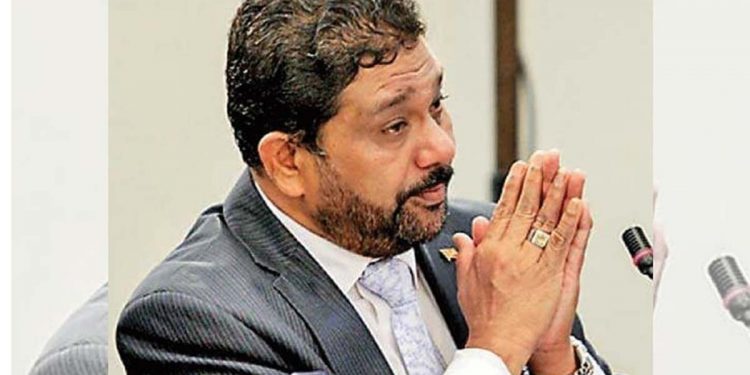 තිළිණිට ලක්ෂ 80ක් දුන්නා කියන ආණ්ඩුකාරවරයා අසාත් සාලි! එයත් හෙට CID යනවා! (VIDEO)