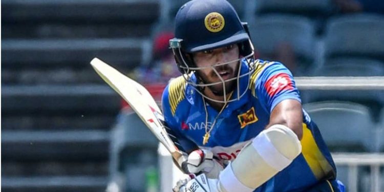 ගේමක් නැතිවම ලංකාව අයර්ලන්තයට ගහයි! මෙන්ඩිස්ගෙන් අදත් සුපිරි 68ක්!