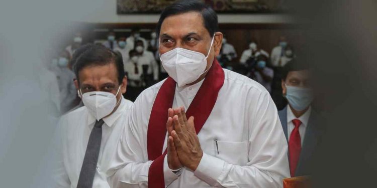 වැටුණු පොහොට්ටුව නැඟිට්ටවන්න 20 වැනිදා බැසිල් එනවා! (EXCLUSIVE)