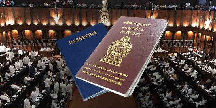 එහෙ කකුලයි මෙහෙ කකුලයි තියෙන දෙකටම නැති ඇමැතිලා කවුද?