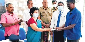 පීපල්ස් ලීසිං වැල්ලවත්ත ශාඛාව ත්‍රිරෝද රථ ක්‍රියාකරුවන්ගේ වෘත්තීයභාවය ඉහළ නැංවීමට දායක වෙයි…