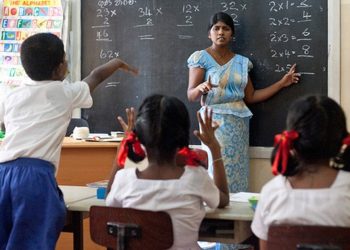 කන්න නෑ! යන්න විදිහක් නෑ! ගෙවල්වල ප්‍රශ්න! කොළඹ ‌ඉස්කෝලවල පොඩි පන්තිවල ළමයි 50%ක් පාසල් යන්නෙ නෑ! ප්‍රජා වෛද්‍ය විශේෂඥවරිය කරන බිහිසුණු හෙළිදරව්ව මෙන්න!