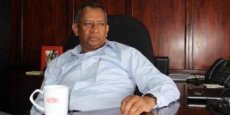 ගිය හැම තරගාවලියකම ප්‍රශ්න! ඔස්ට්‍රේලියාවෙදිත් එහෙමයි! ක්‍රිකට් කළමනාකරු මහින්ද හලංගොඩට එරෙහිව බරපතළ පැමිණිලි!