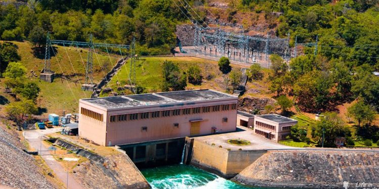ආණ්ඩුව වික්ටෝරියා-රන්දෙණිගල-කැනියොන්-රන්ටැඹේ-ලක්ෂපාන-නෝටන්බ්රිජ්-කැනියොන් වෙනවෙනම විකුණන්නයි ලෑස්ති වෙන්නේ! අලුත්ම හෙළිදරව්ව මෙන්න! (VIDEO)