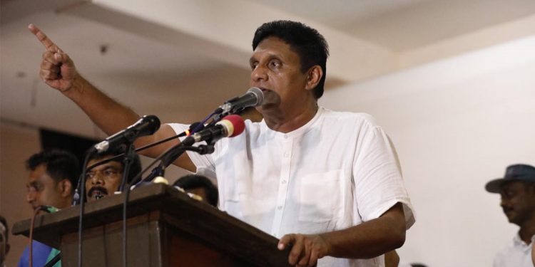 දේශප්‍රියට තවත් ප්‍රහාරයක්! එක එක කොමිසම්වල සභාපතිකම් අරන් ඡන්දෙ කල් දාන්න ලෑස්තිවෙන්න එපා! ආණ්ඩුවේ කුමන්ත්‍රණයේ කොටස්කාරයෙක් වෙන්න හදන්න එපා! රට අපායක් කරපු රාජපක්ෂලා රනිල්ගේ පිහිටෙන් ආයෙත් බලය අල්ලන්න හදනවා! (VIDEO & PHOTOS)