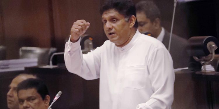 දවසින් දවස රැස්වෙනවා! කතා පවත්වනවා! රට අන්දවනවා! ගිවිසුම් ගහනවා! ගිවිසුම් හංගනවා! රට අයාලේ යනවා! විසිරී යනවා! ආණ්ඩුවේ ‘අලුත් ලිච්ඡවී ප්‍රතිපත්තිය’ සජිත් පාර්ලිමේන්තුවේදී පෙන්වා දෙයි! (VIDEO)