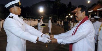 යෝෂිත රට ගියේ කොහොමද? අල්ලස් කොමිසමෙන් පරීක්ෂණයක් ආරම්භ කරයි!