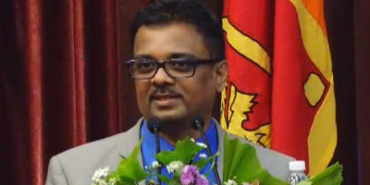 සිගරැට් මාෆියාව ගැන ගම්පහ ප්රධාන මහේස්ත්රාත්වරයාගෙන් දැඩි ප්රකාශයක්! සිගරැට් එකේ මිල තීරණය කරන්නේ මුදල් අමාත්යංශයේ කිහිප දෙනෙක් නම් එතන ප්රශ්නයක් තියෙනවා!