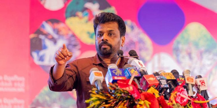 රනිල් ගෙනාපු අයවැයේ ලබන අවුරුද්දට වියදම බිලියන 7900යි! ඡන්දෙ තියන්න බිලියන 10ක් නෑලු! රනිල් ආපු දවසෙ ඉඳන් ගහපු ගැහිලි ටිකත් අනුර එළියට දායි! (VIDEO)