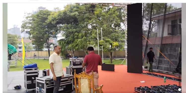 හෙට සජබ සම්මේලනයට සියල්ල ලෑස්තියි! මරික්කාර් අද කැම්බල් එකට ගිහින් වැඩ ටික හොයලා බලයි! (VIDEO)