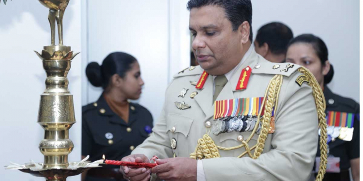 හමුදා මූලස්ථානයේ නව යුද සේවා ලේකම් මේජර් ජෙනරල් මහේන්ද්ර වැඩ පටන් ගනී! (PHOTOS)