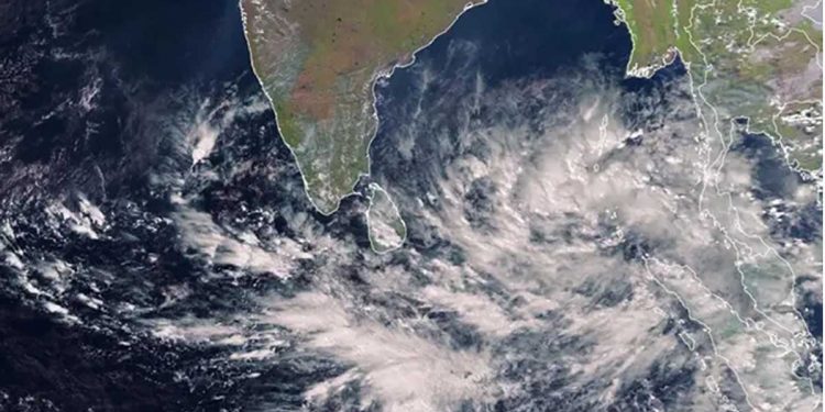 නත්තලට බෙංගාල බොක්කෙන් ලංකාවට තෑග්ගක්! ප්රවේශමෙන්!