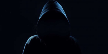 ෂාෆ්ටර්ගේ CCTV හොයාගෙන යද්දී සැක කටයුතු රූපයක් මතුවෙයි! CID පරීක්ෂණ අලුත් මගක් ගනී!