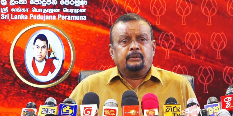 කටකතා සියල්ලම බොරු! පළාත් පාලන ඡන්දය කල් දාන්නෙ නෑ! නාමයෝජනාත් ලෑස්තියි! අපි ඡන්දවලට බය නෑ! ‌පොහොට්ටු කාර්යාලයෙන් විශේෂ ප්‍රකාශයක්! (VIDEO)