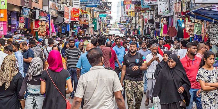 පාරේ යනවාටත් බද්දක් ගහන්න ආණ්ඩුව ලෑස්ති වෙයි!